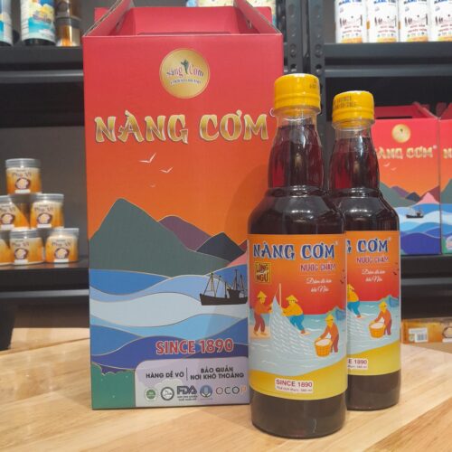 Nước chấm Nàng Cơm Long Ngư - Chai PET 500ml - Hương vị truyền thống 135 năm
