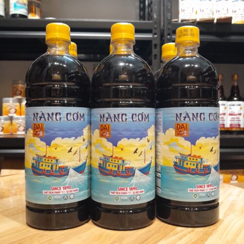 Ảnh 6 Nước mắm Nàng Cơm Đại Long Ngư 12 độ đạm - Chai nhựa 1L - Hương vị truyền thống 135 năm