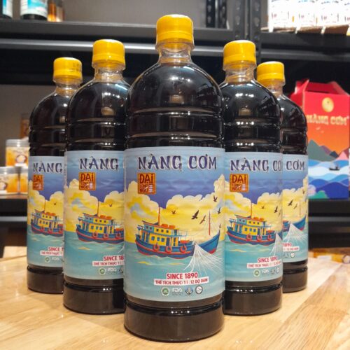 Ảnh 7 Nước mắm Nàng Cơm Đại Long Ngư 12 độ đạm - Chai nhựa 1L - Hương vị truyền thống 135 năm
