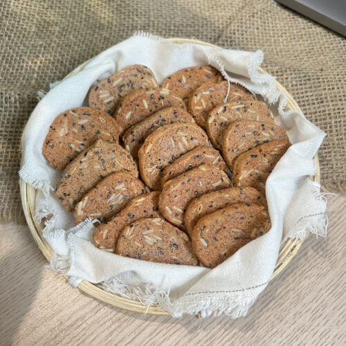 Bản sao của IMG_4286 Cookies khoai lang tím yến mạch hạt dưa ZCake - Hộp 150gr - Bánh ăn kiêng thuần chay không đường tinh luyện