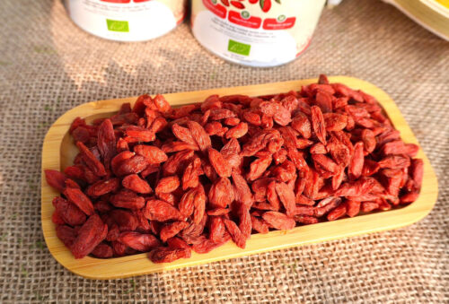 Kỷ Tử Hữu Cơ Anbio – Hộp 200g – “Trái Cây Thiên Đường” Cho Sức Khỏe Vàng