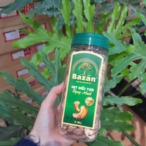 z7479880057066_f2b2688263828b46380e938d033ce8d2 Hạt Điều Rang Muối Bazan - Hộp Nhựa 300g - Chuẩn Vị Bình Phước, Giòn Rụm, Còn Vỏ Lụa